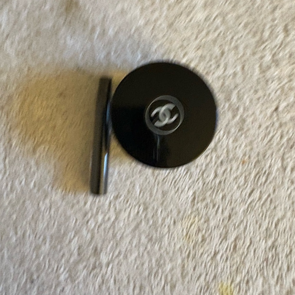 CHANEL Illusion D’Ombre Mysterio